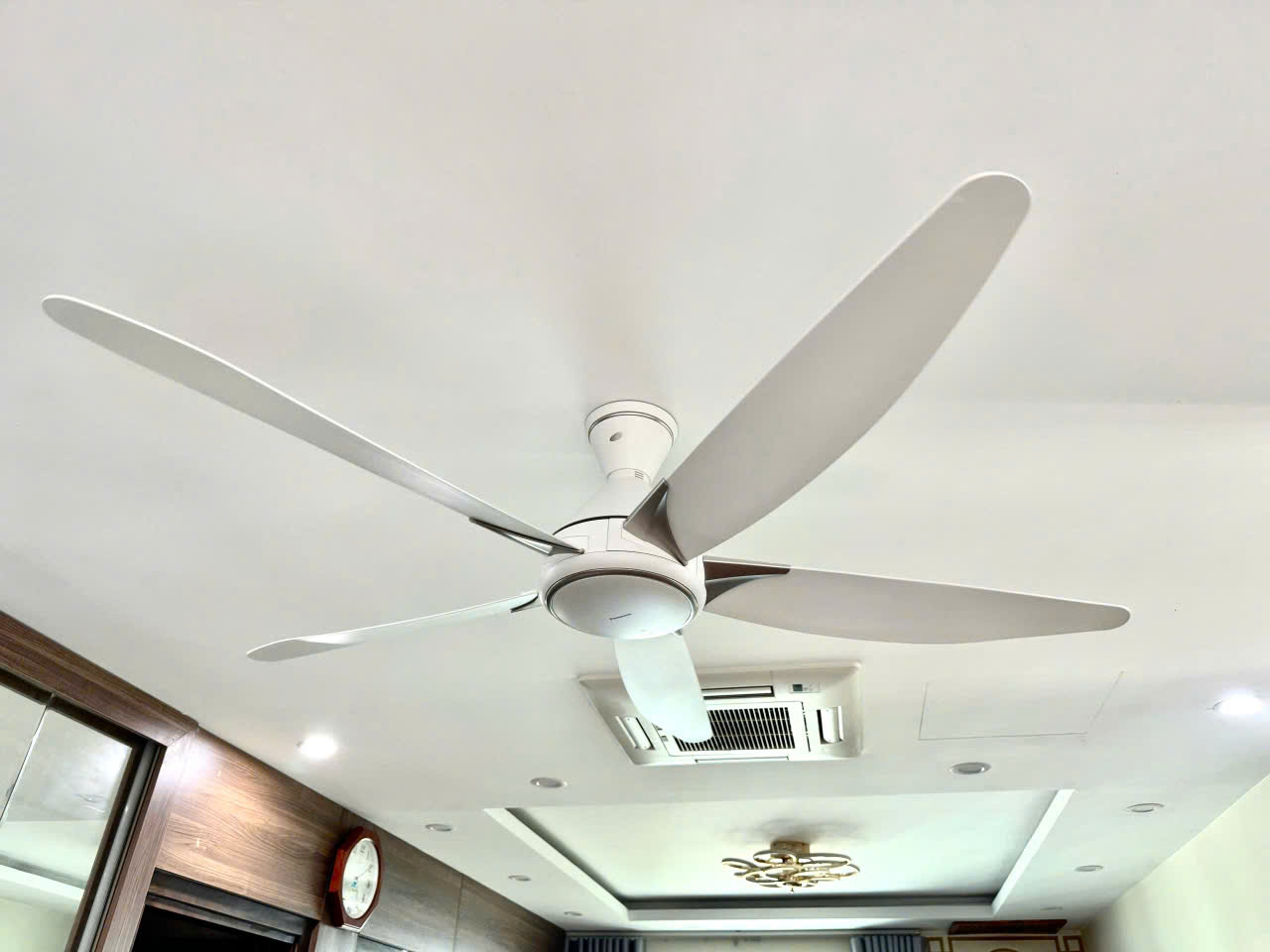 Quạt trần 5 cánh Panasonic F-60GDS- W